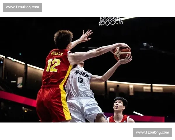 郇斯楠 20 分钟 5 帽！护框如铁闸引爆全场